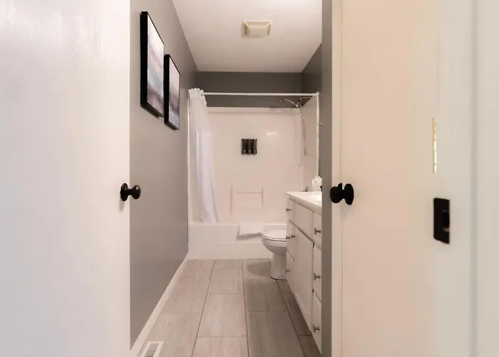 The Family Haven - 3bd 3ba In East *
