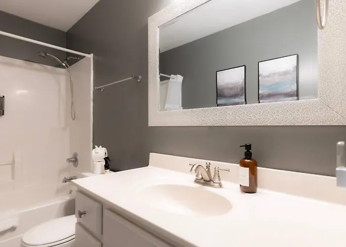 The Family Haven - 3bd 3ba In East Holiday home Peoria