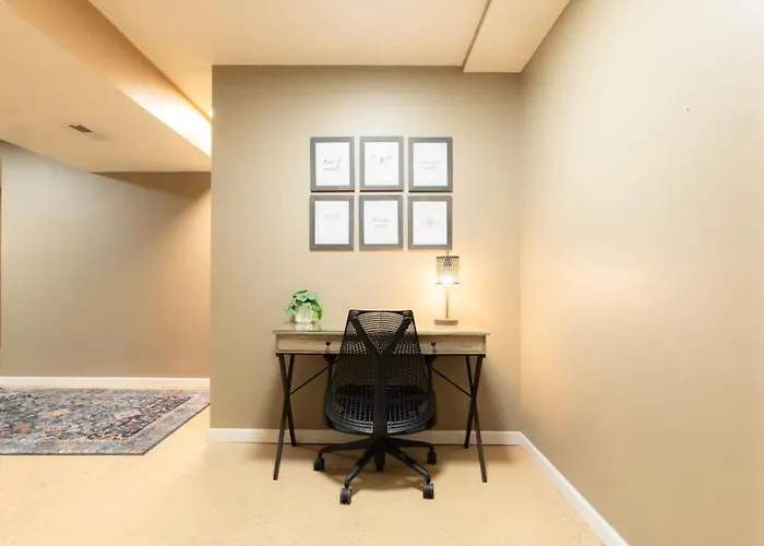 The Family Haven - 3bd 3ba In East
