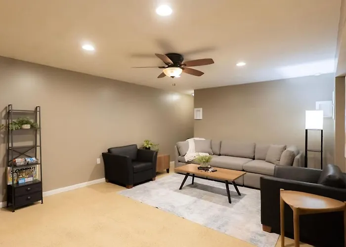 The Family Haven - 3bd 3ba In East Holiday home *